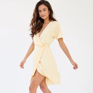 Aritzia Babaton (Butter Yellow, Lemongrass) Dress - Size S, Lightly Worn